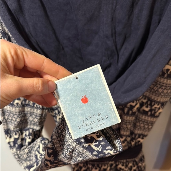 Women’s Jane & Bleecker Navy Hooded Double Knit Short Robe with Reindeer NWT - Picture 7 of 8